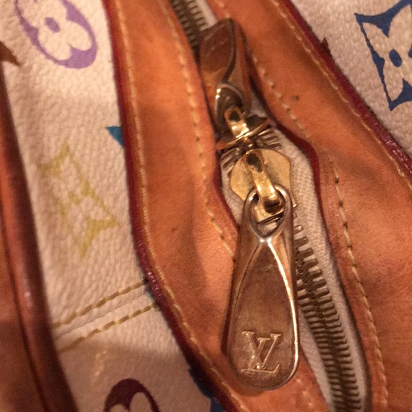 Louis Vuitton Claudia multi white summer bag - Picture 10 of 13